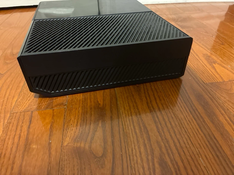 Xbox One Console - photo 4