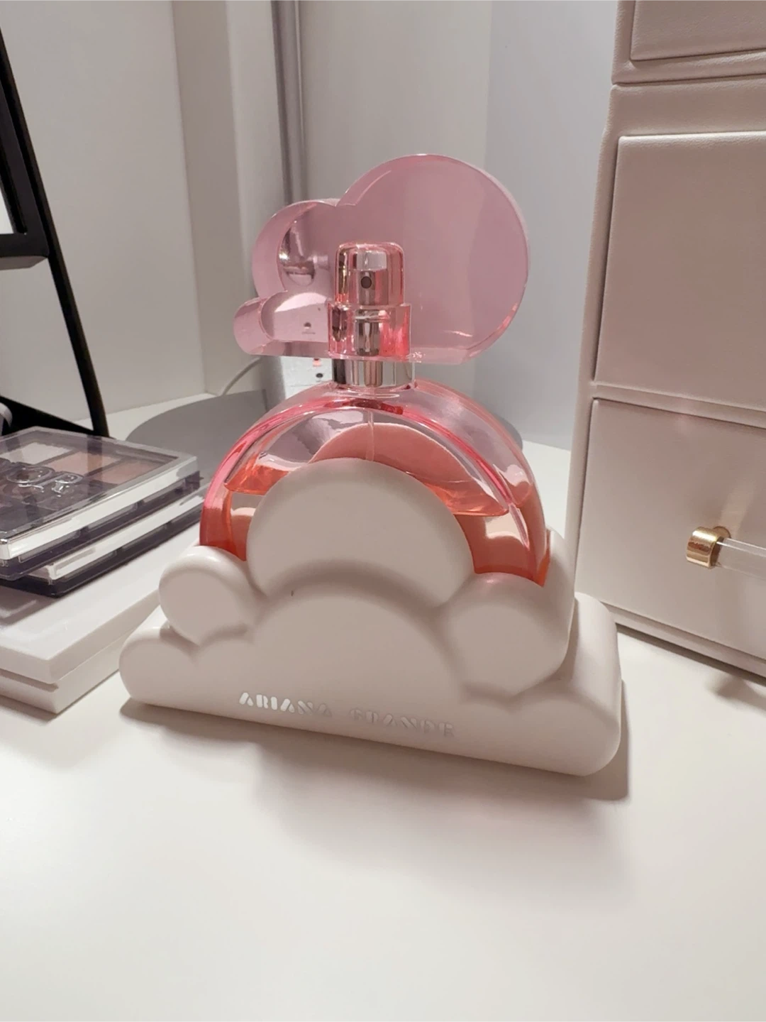 Ariana Grande Pink Cloud