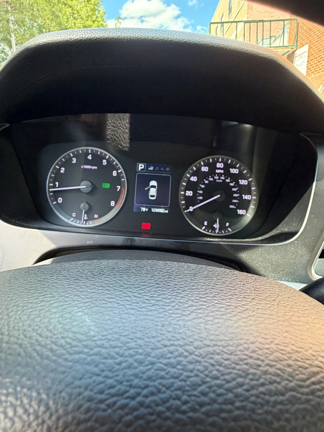 car - photo 3