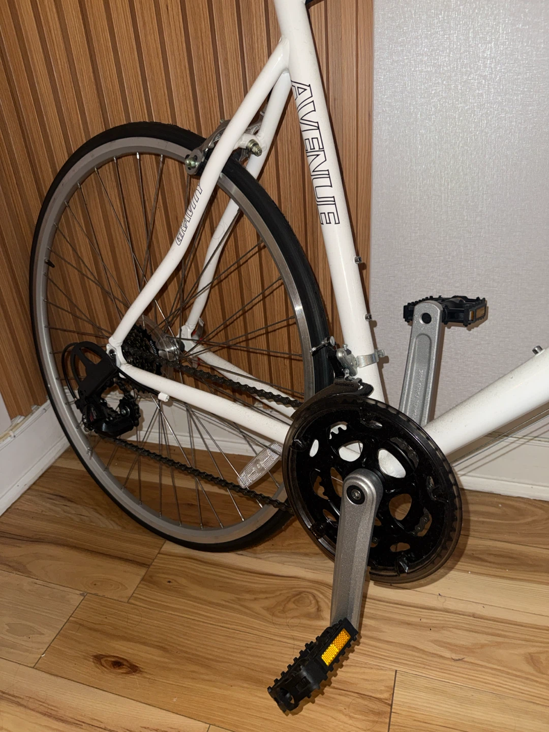 White Gravity Road Bike - photo 4