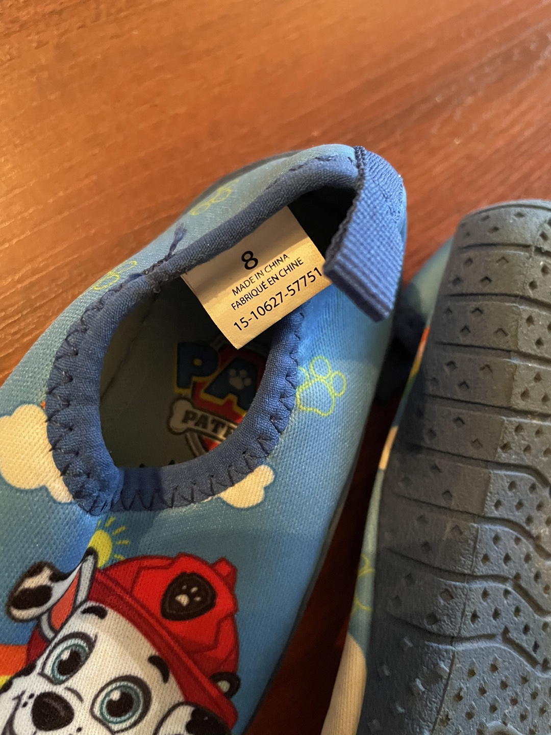 Paw Patrol Water Shoes Size 8 - photo 3