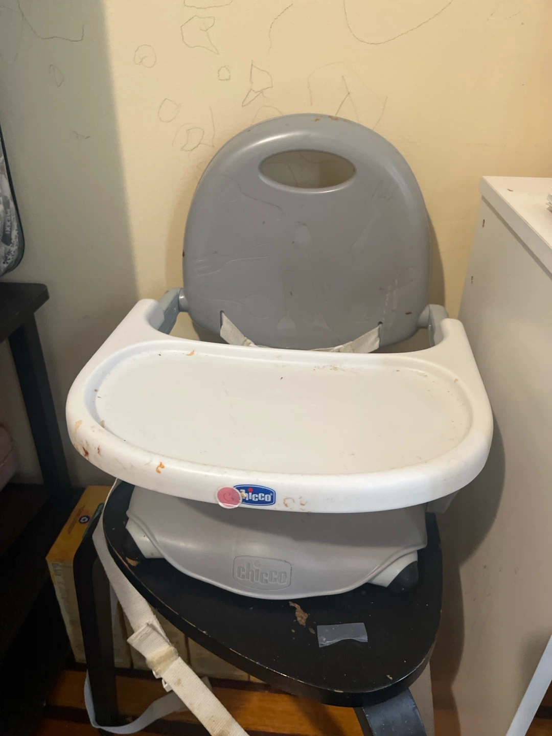 Chicco Pocket Snack Portable Booster Seat - photo 2