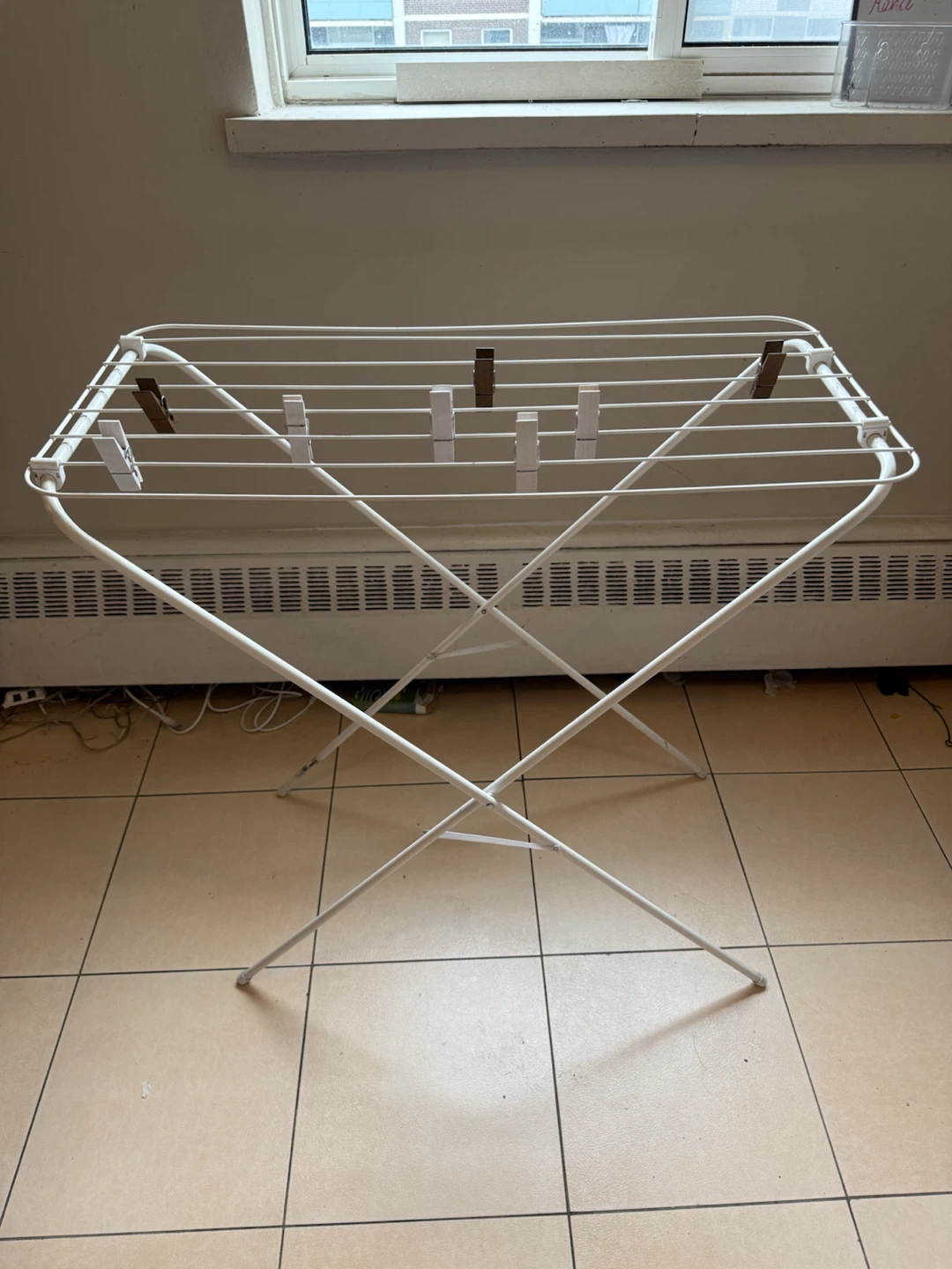 White foldable drying rack