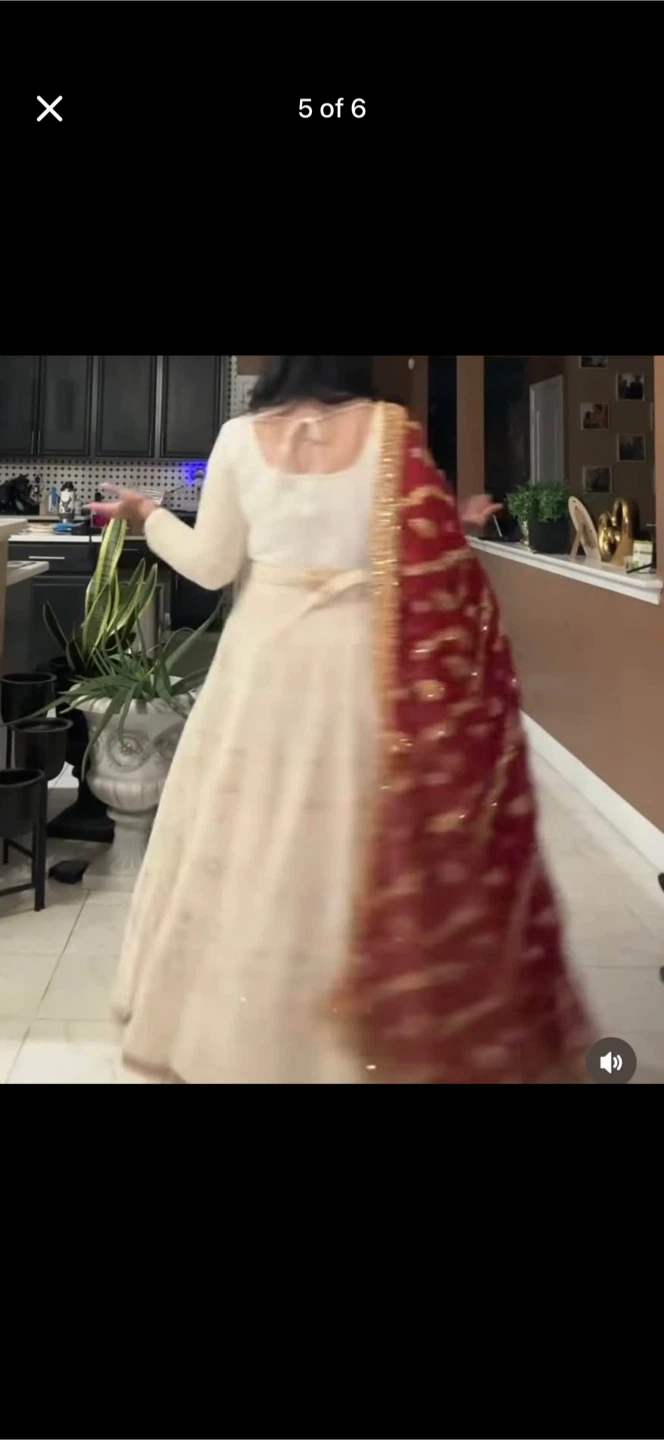 White Anarkali Suit with Red Dupatta - photo 5