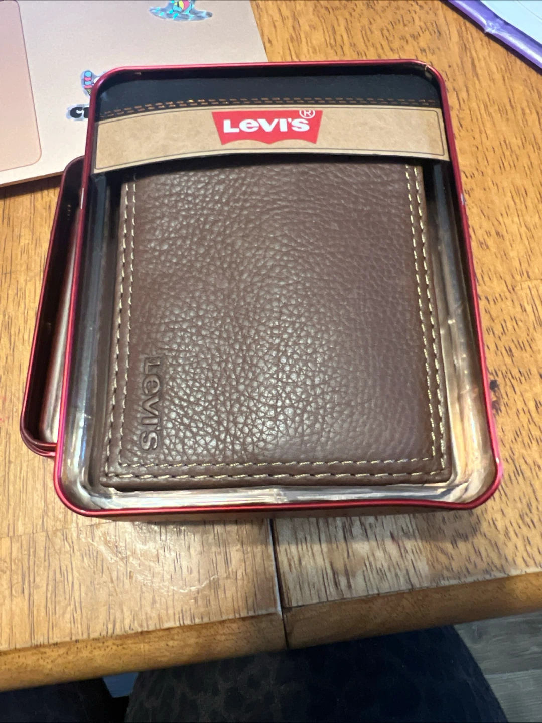 Levi’s Brown Leather Men’s Wallet - photo 2