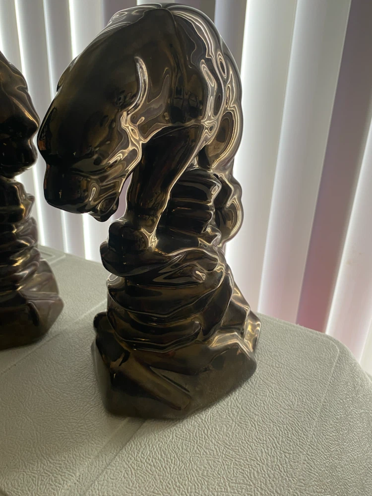 PROFESSIONAL MADE AT 10 INCHES HIGH IN ANTIQUE GOLD - photo 2