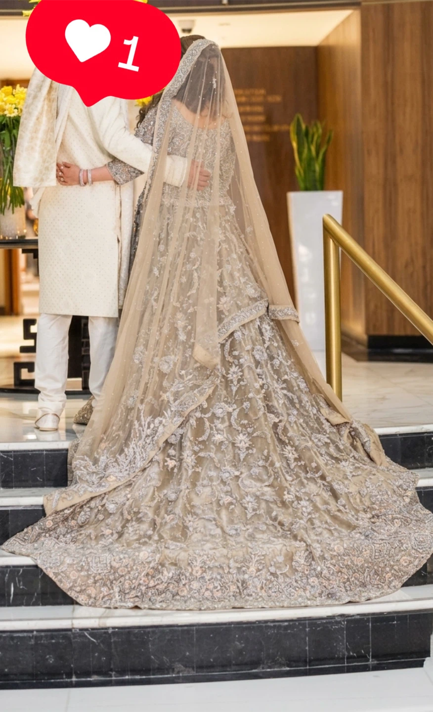 Embellished Bridal Dress with Veil - photo 2