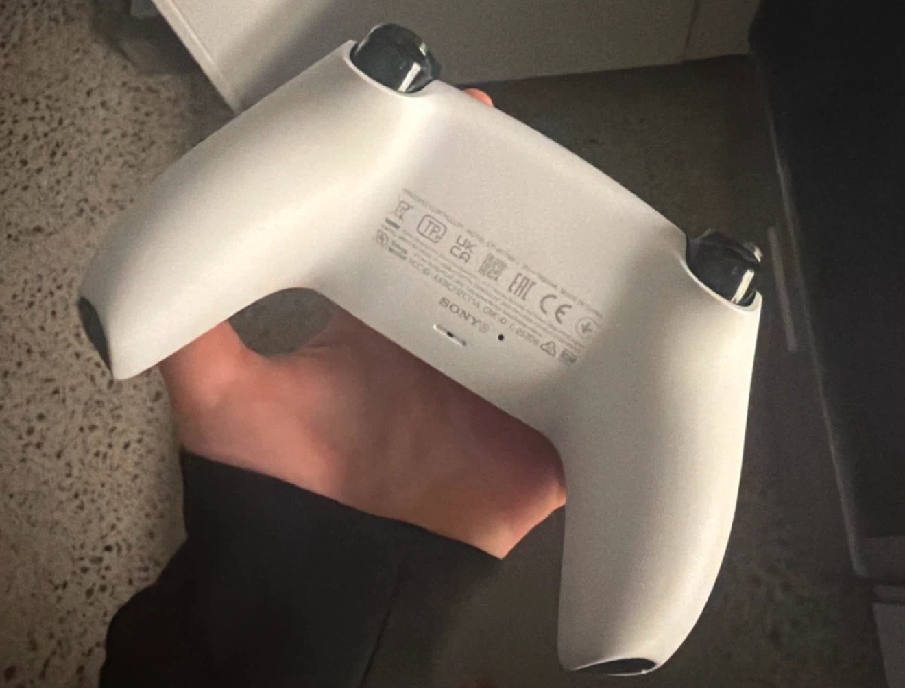 PS5 Controller - photo 2