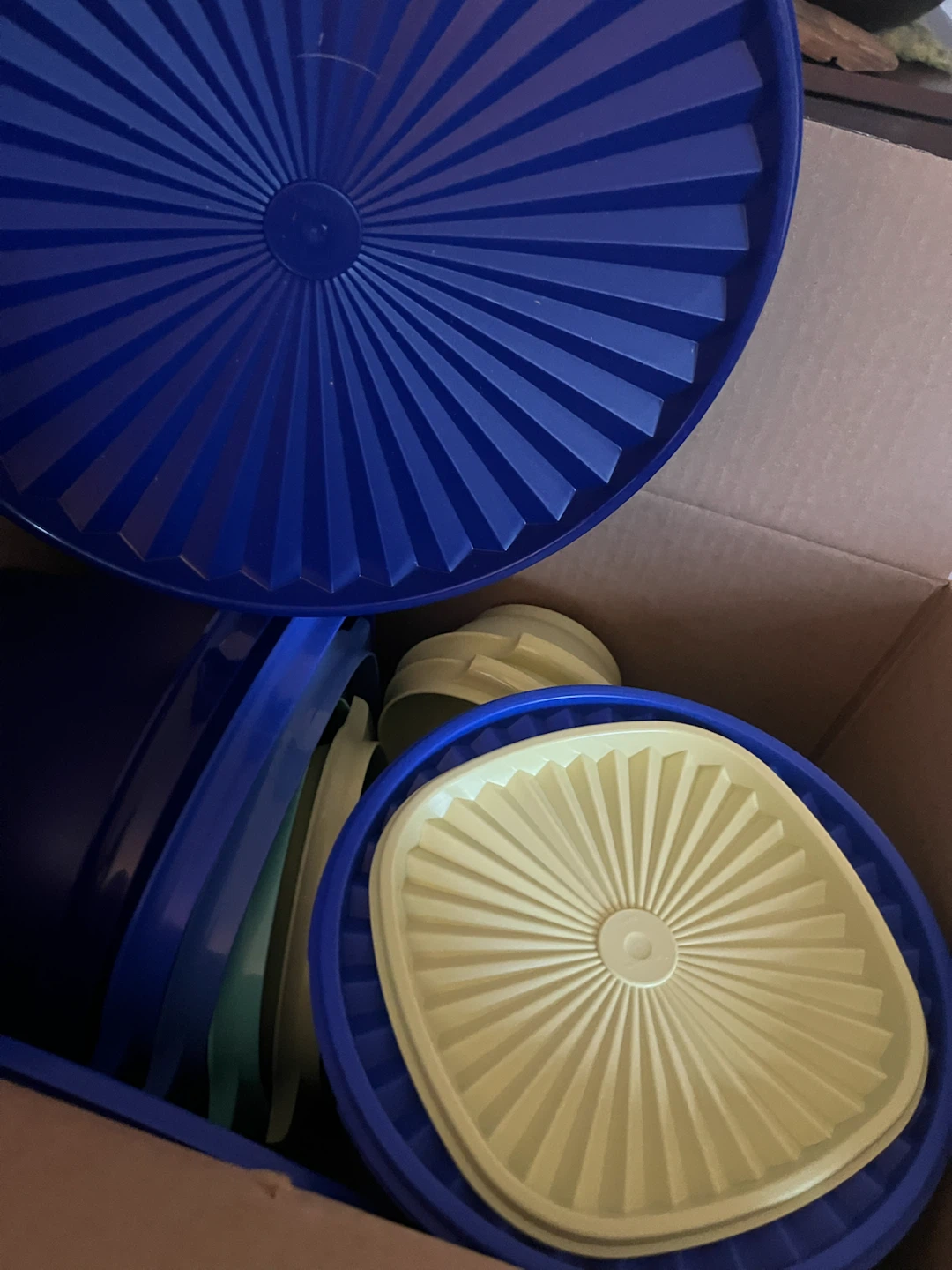 Tupperware Heritage 16-Container Set - photo 2