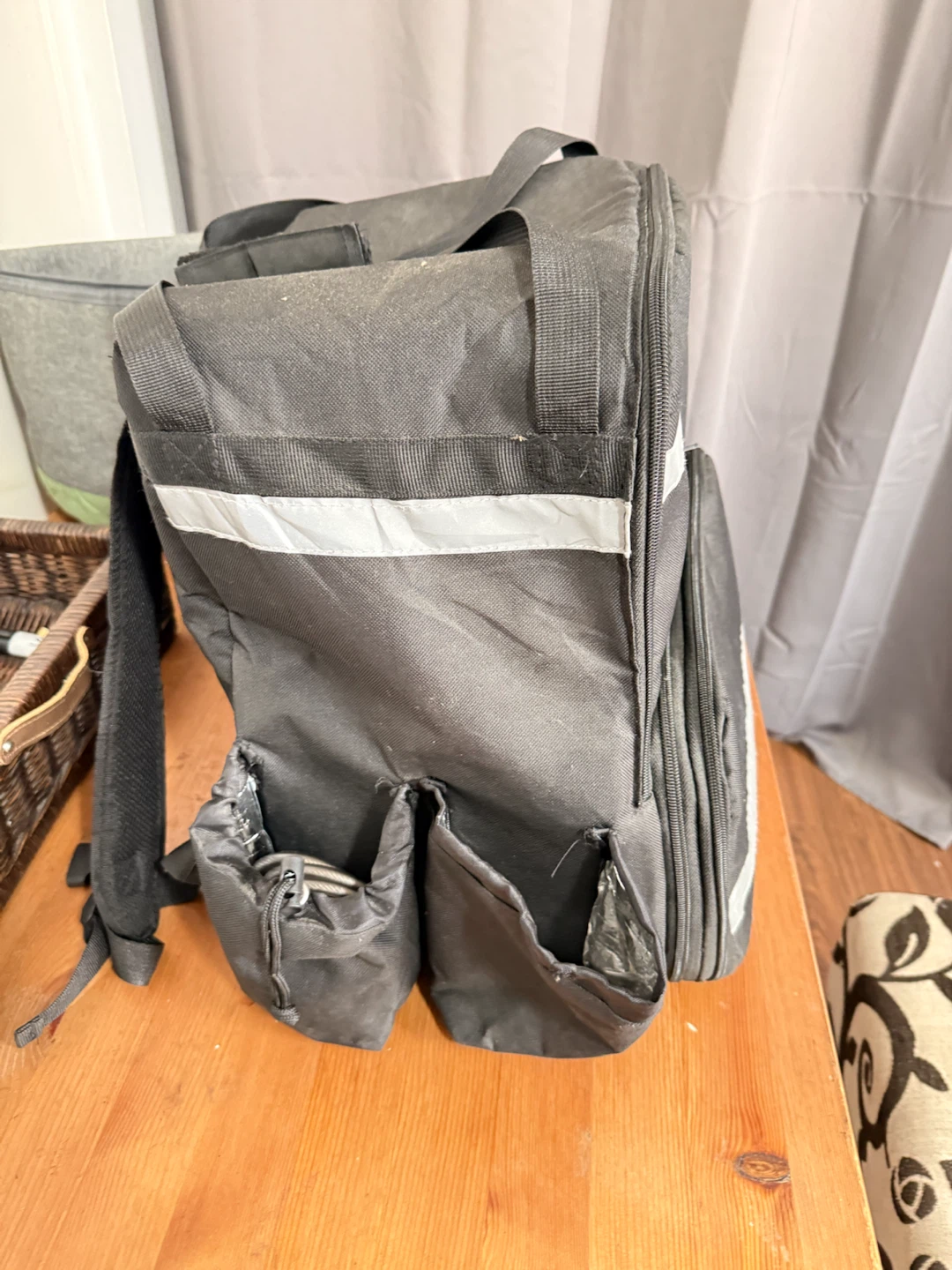 Black Insulated Delivery Backpack with Reflective Strips - photo 2