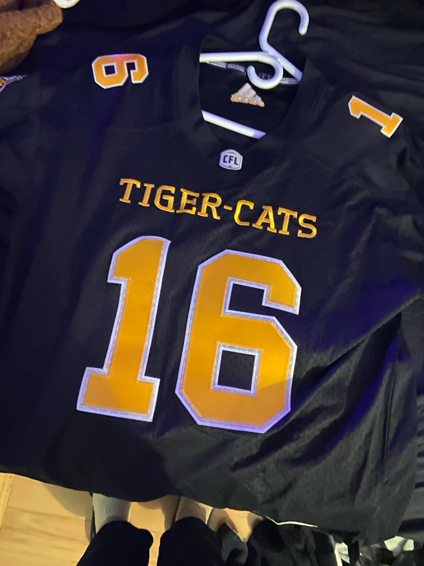 Signed Hamilton Tiger-Cats Brandon Banks Jersey - photo 3