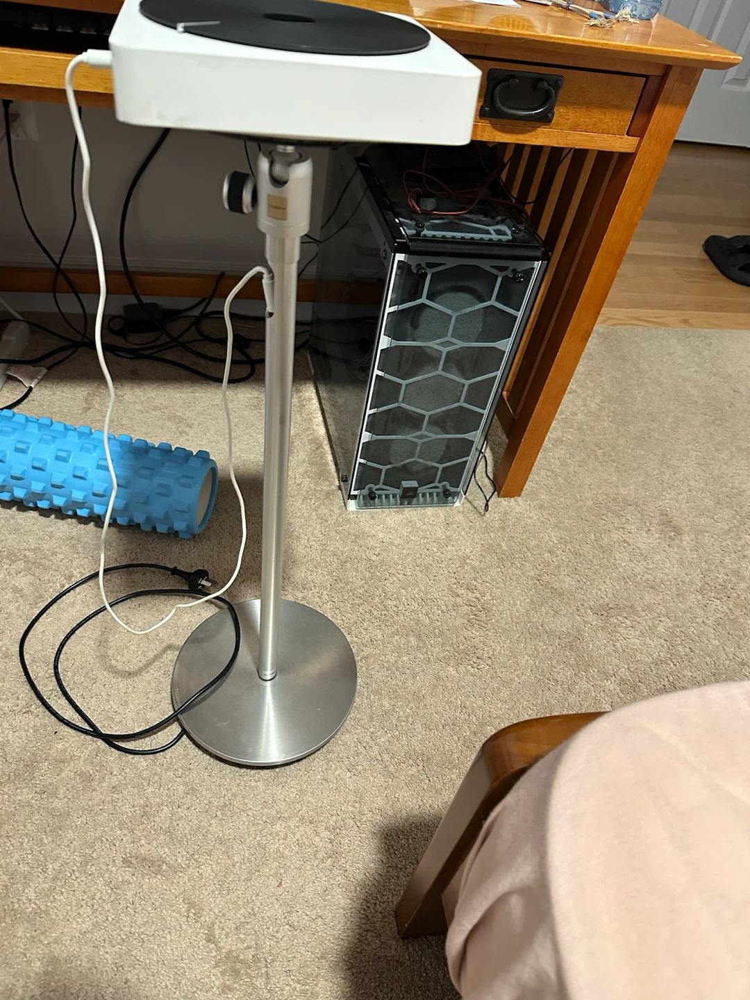XGIMI Halo+ Projector with Stand - photo 4