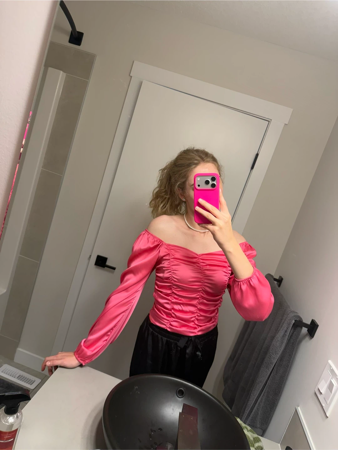 Pink Ruched ON/OFF-the-Shoulder Long Sleeve Top - photo 4