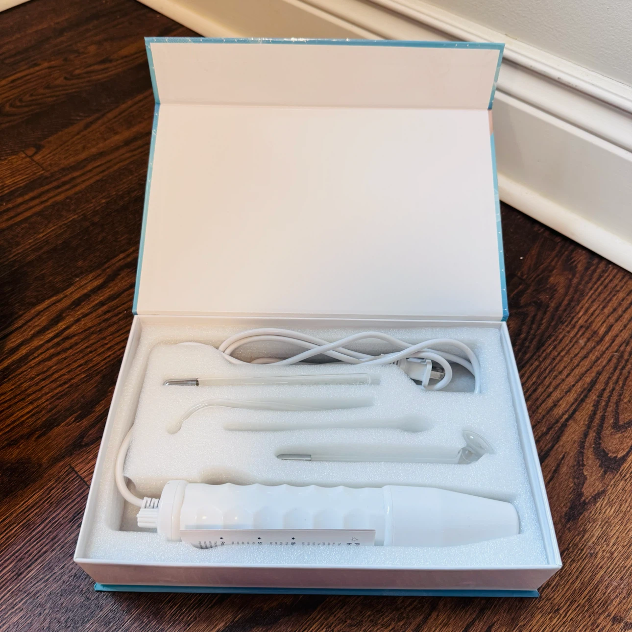 YourMate High Frequency Facial Light Therapy Wand
