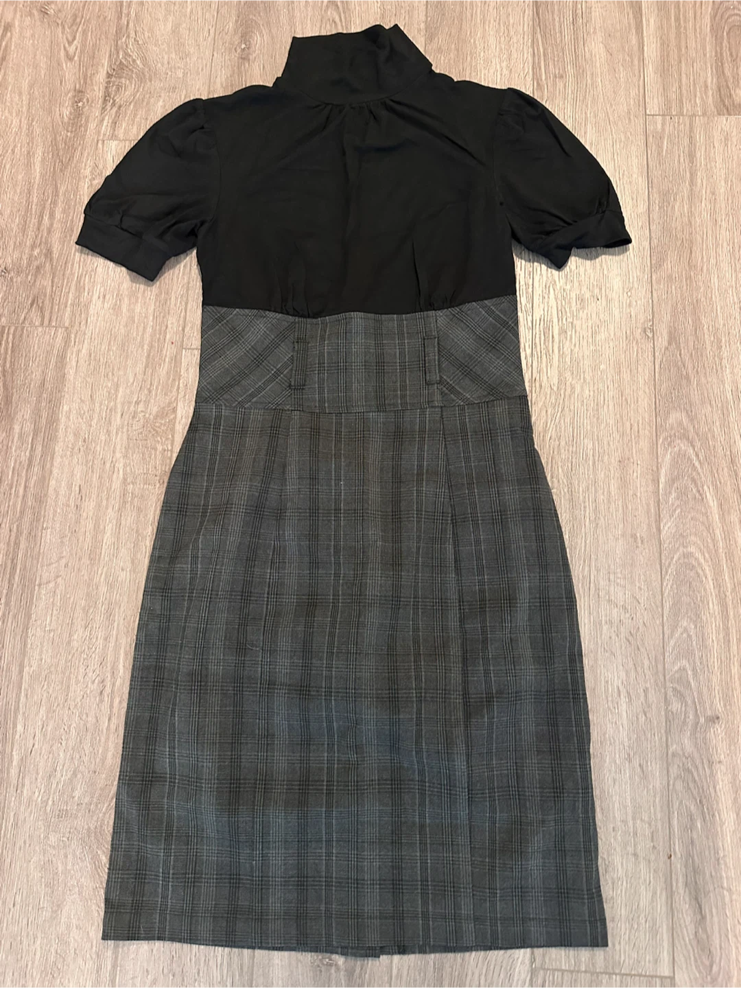 Assorted Women's Dresses - photo 2