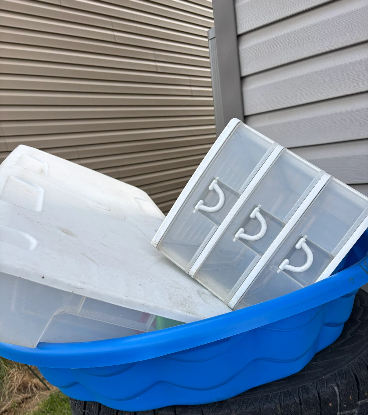 Plastic Storage Bin Set