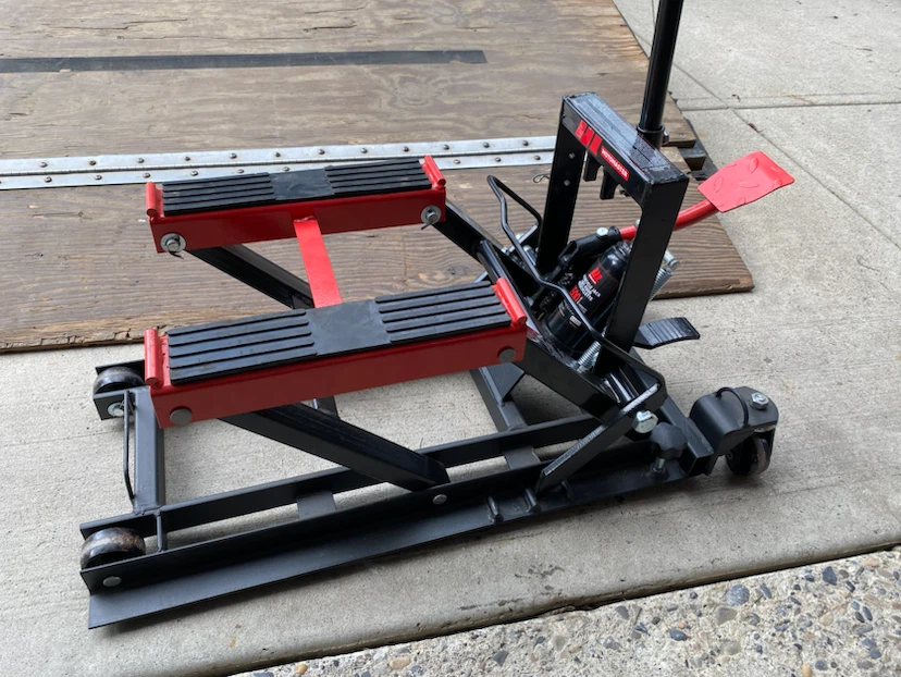 Motomaster 1500lb motorcycle lift