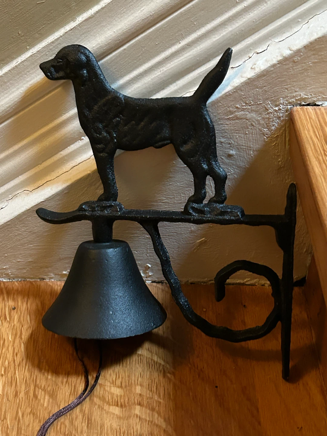 Wall mount dinner bell - photo 2
