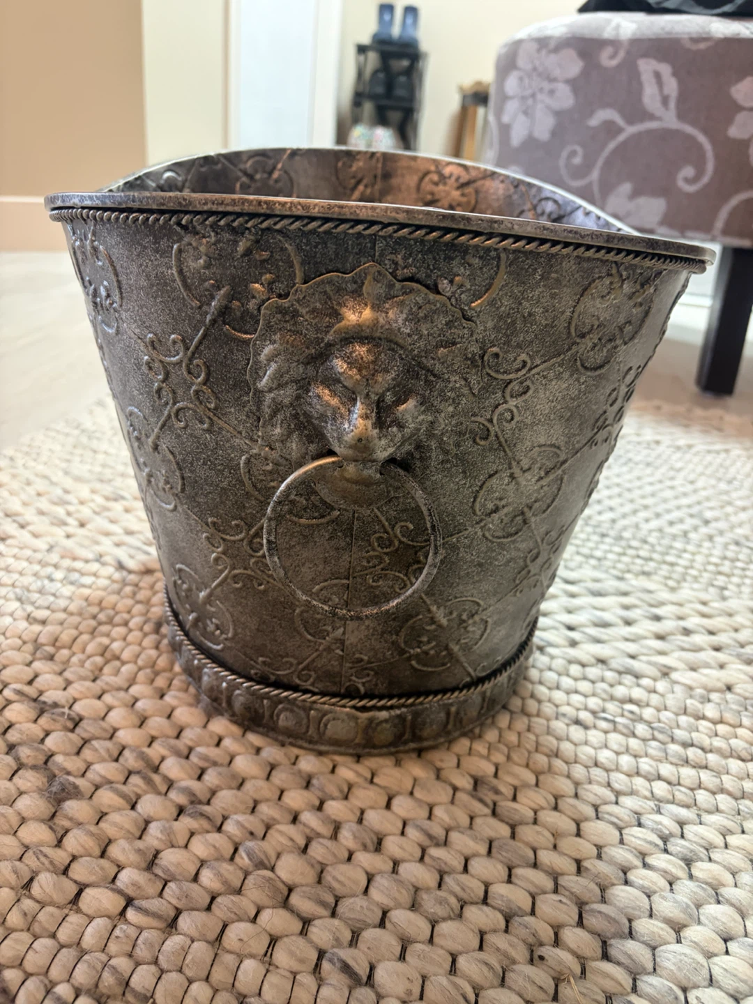 Decorative Metal Planter Pot with Lion Detail