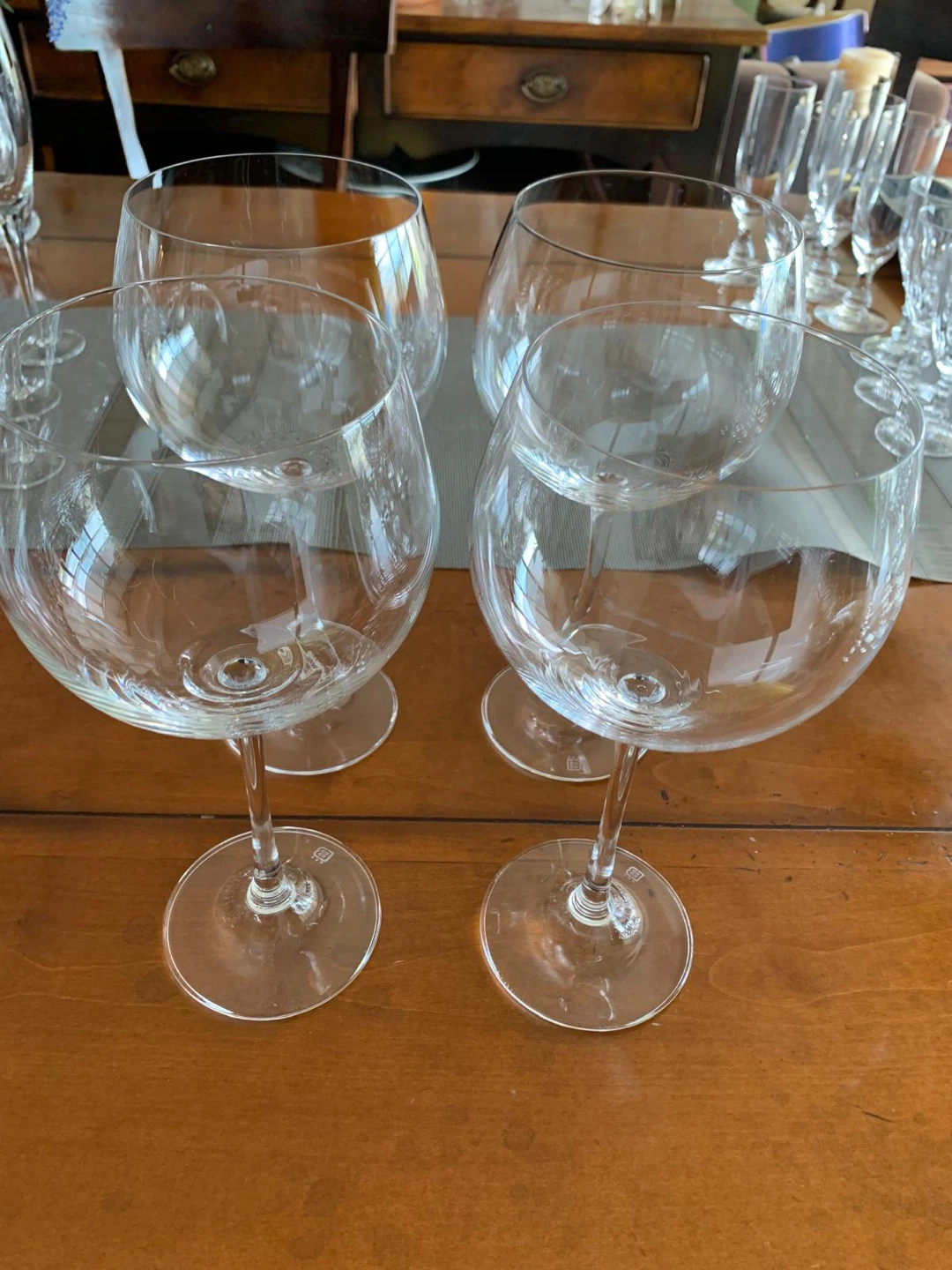 Set of 4 Crystal Wine Glasses