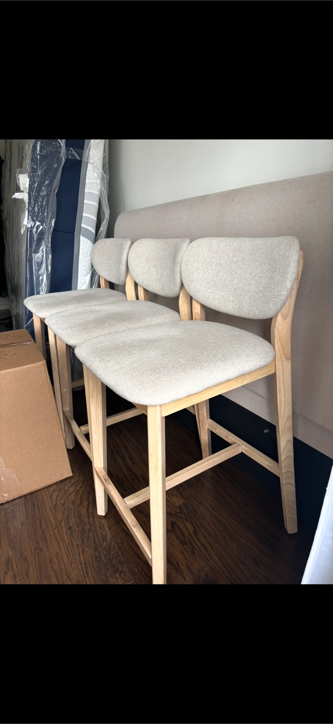 ✨ Bouclair Counter Stools – Set of 3 ✨ - photo 2