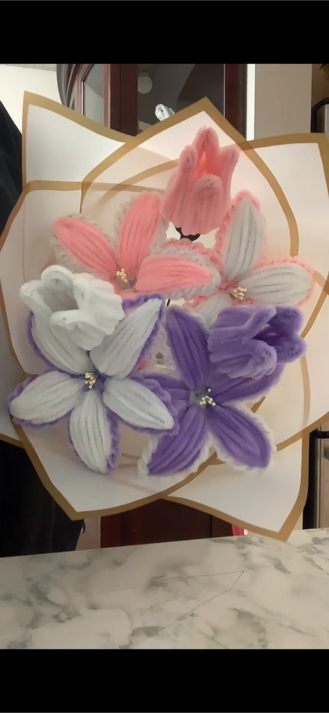 Homemade Pipe Cleaner Bouquet
