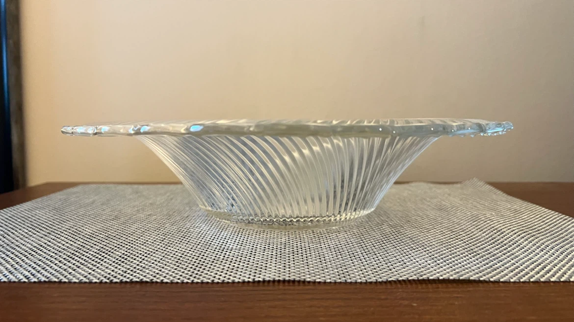 Vintage 12” Federal Glass “Diana” Bowl - photo 2