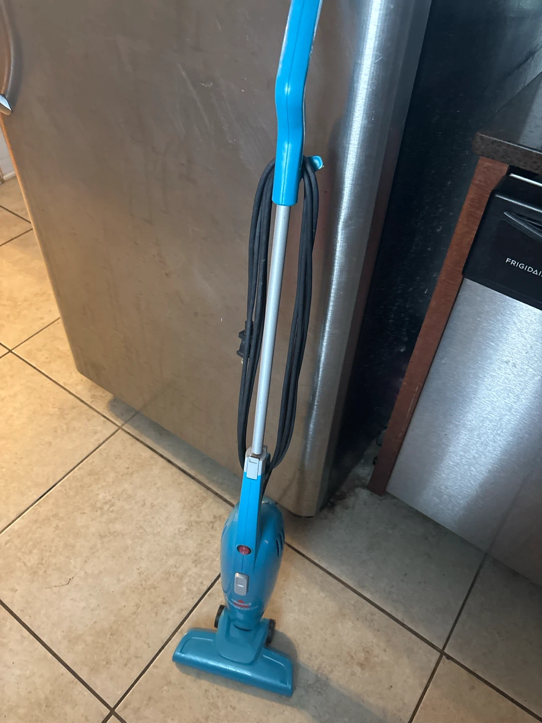Bissell Featherweight Stick Vacuum - photo 3