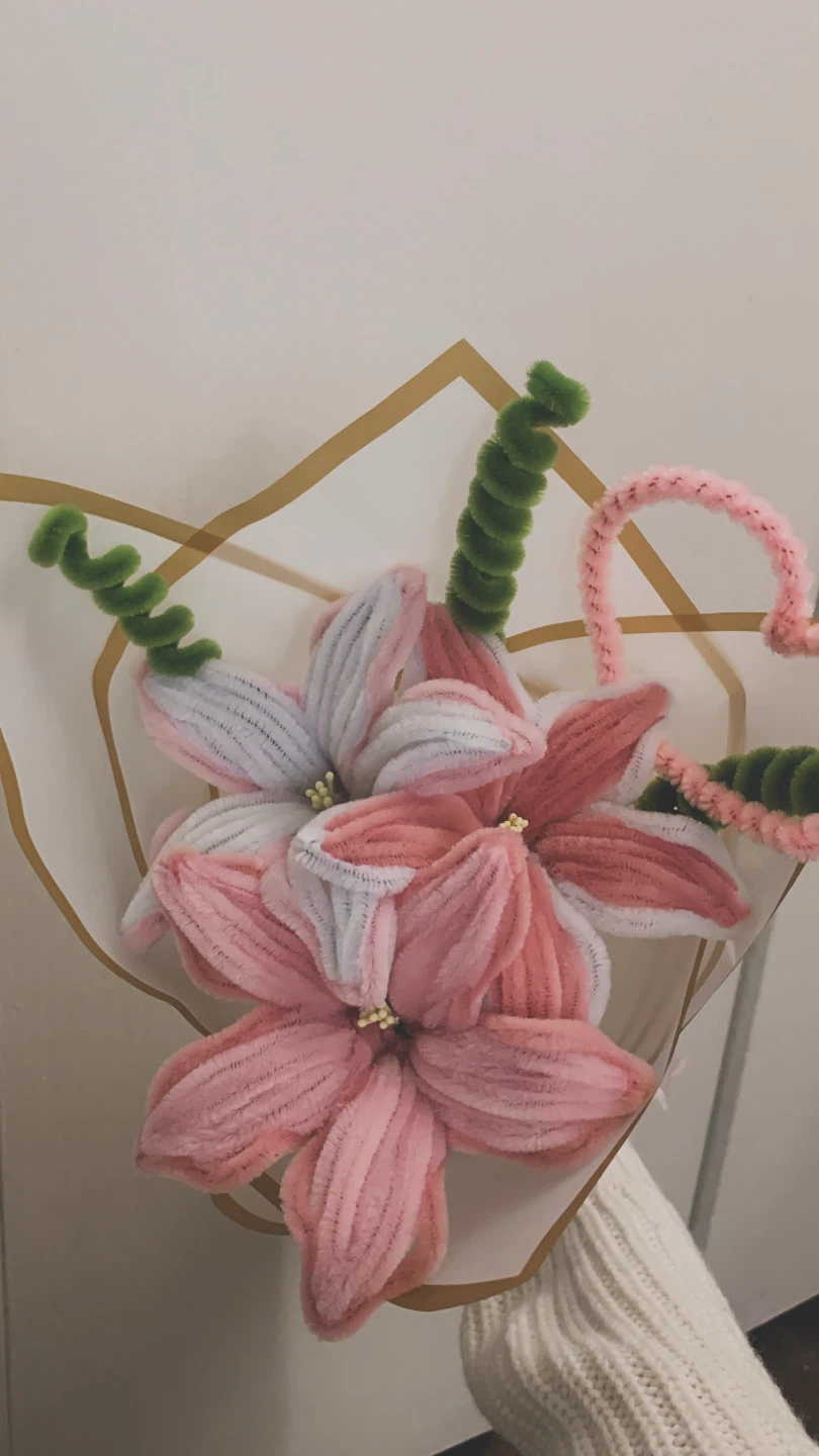 Homemade Pipe Cleaner Bouquet
