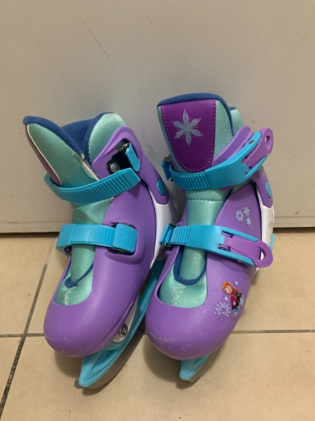 Frozen Adjustable Ice Skates