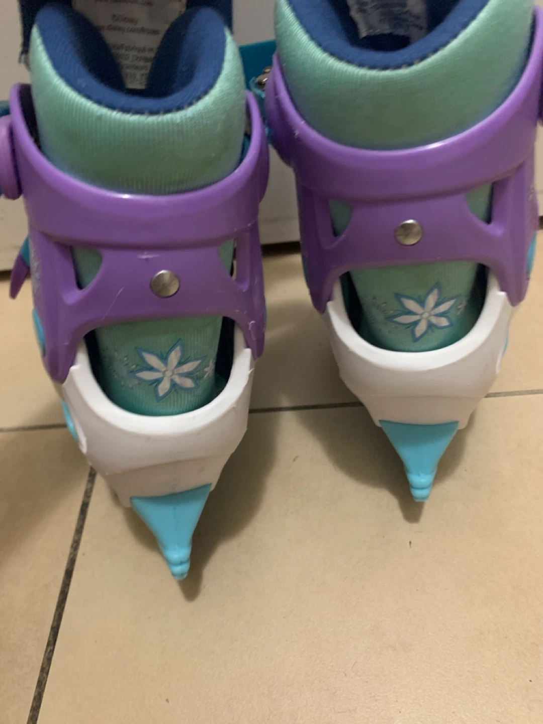 Frozen Adjustable Ice Skates - photo 3