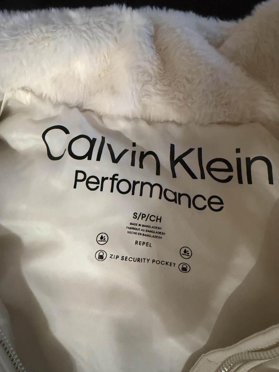 Calvin Klein Puffer Jacket - Cream - Size S/P - photo 3