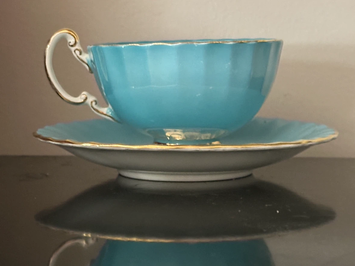 Aynsley Turquoise J.A. Bailey Cabbage Rose Teacup Saucer - photo 3