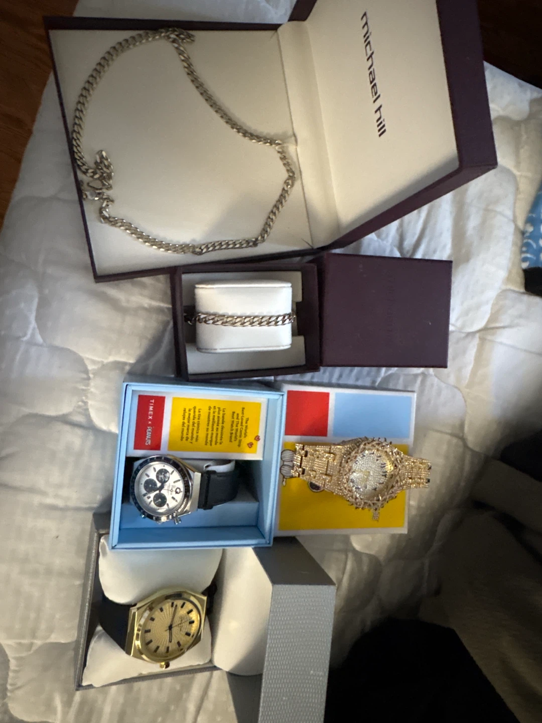 Watches/ jewelry