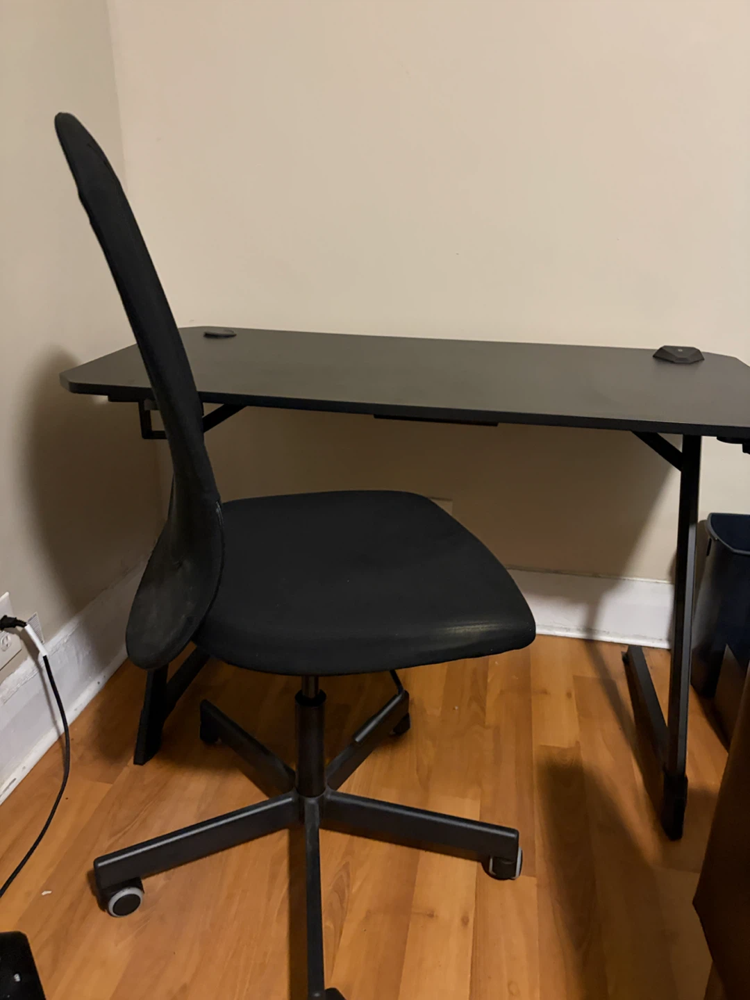 Gaming/Computer Table & Chair - photo 3