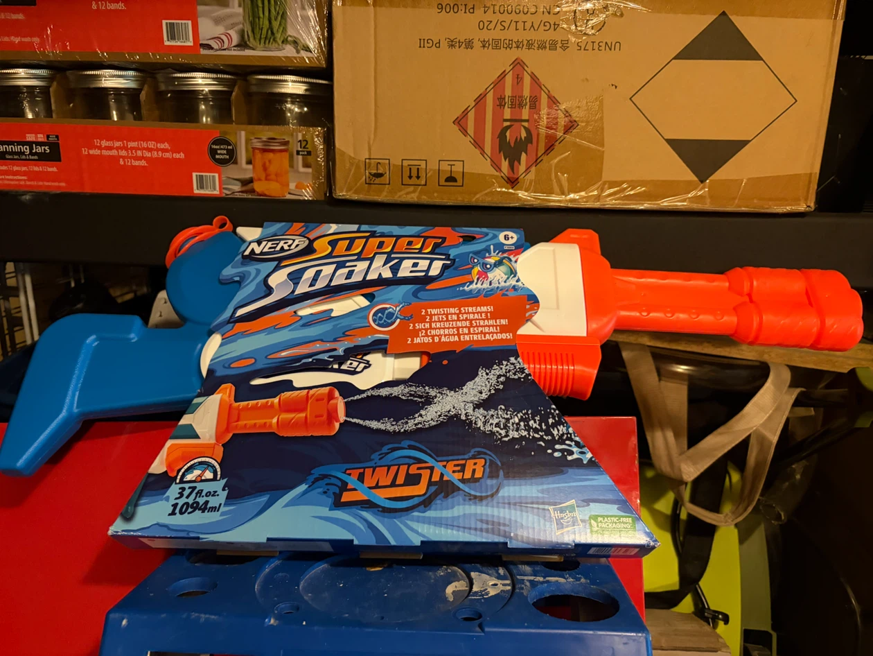 Nerf Super Soaker Twister Water Blaster - photo 2