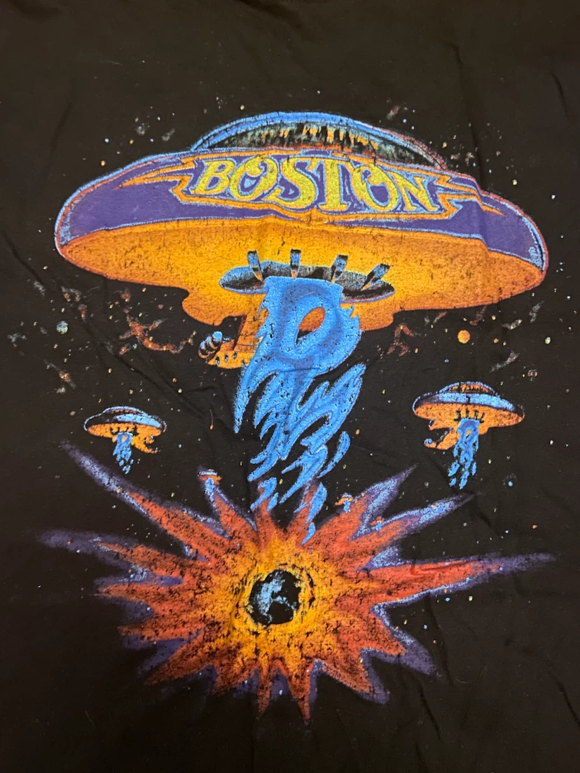 Boston rock band T-Shirt - photo 2