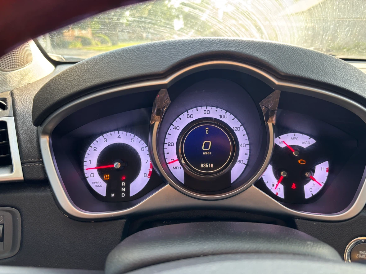 Cadillac SRX SUV - photo 5