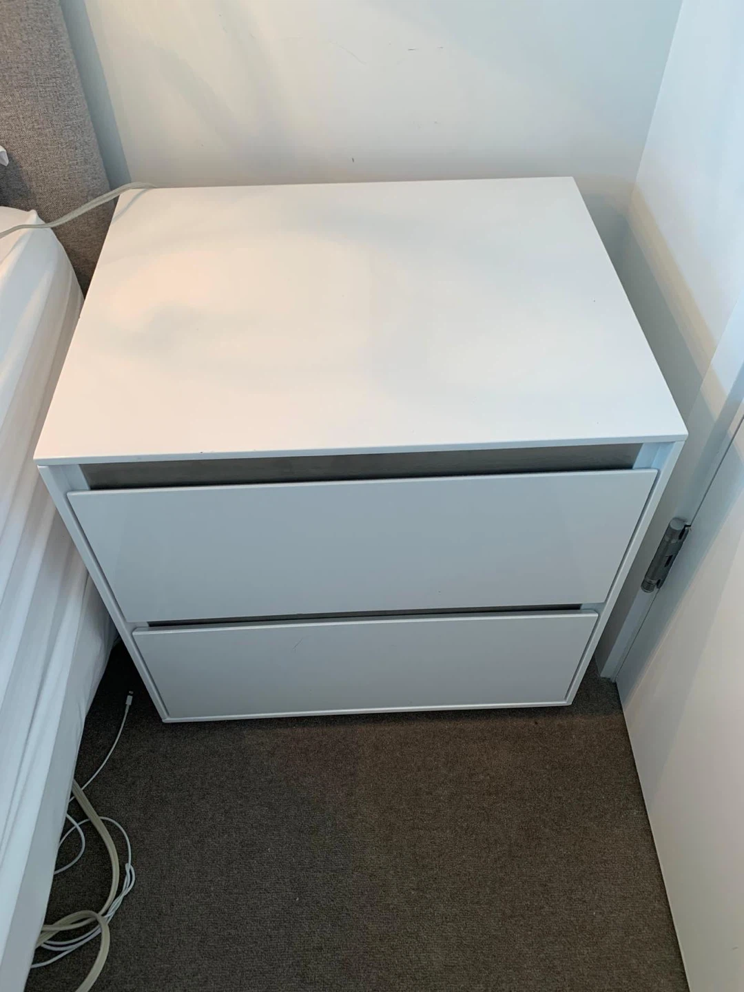 White 2-Drawer Nightstand - photo 2