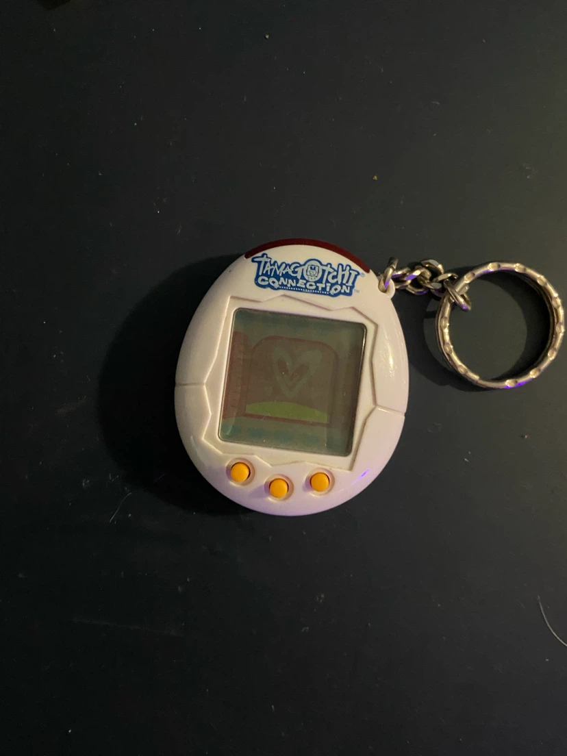 Tamagotchi Connection 2004 v1