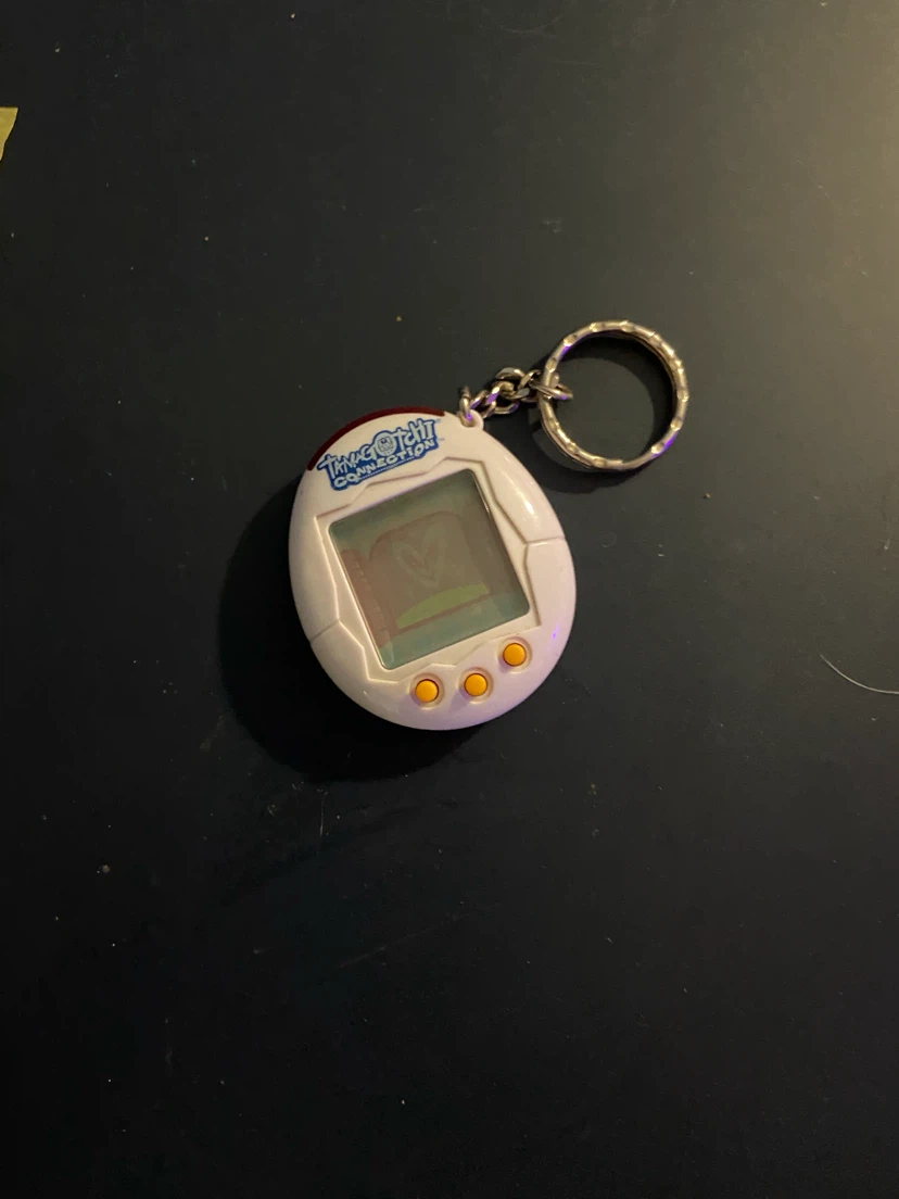Tamagotchi Connection 2004 v1 - photo 2