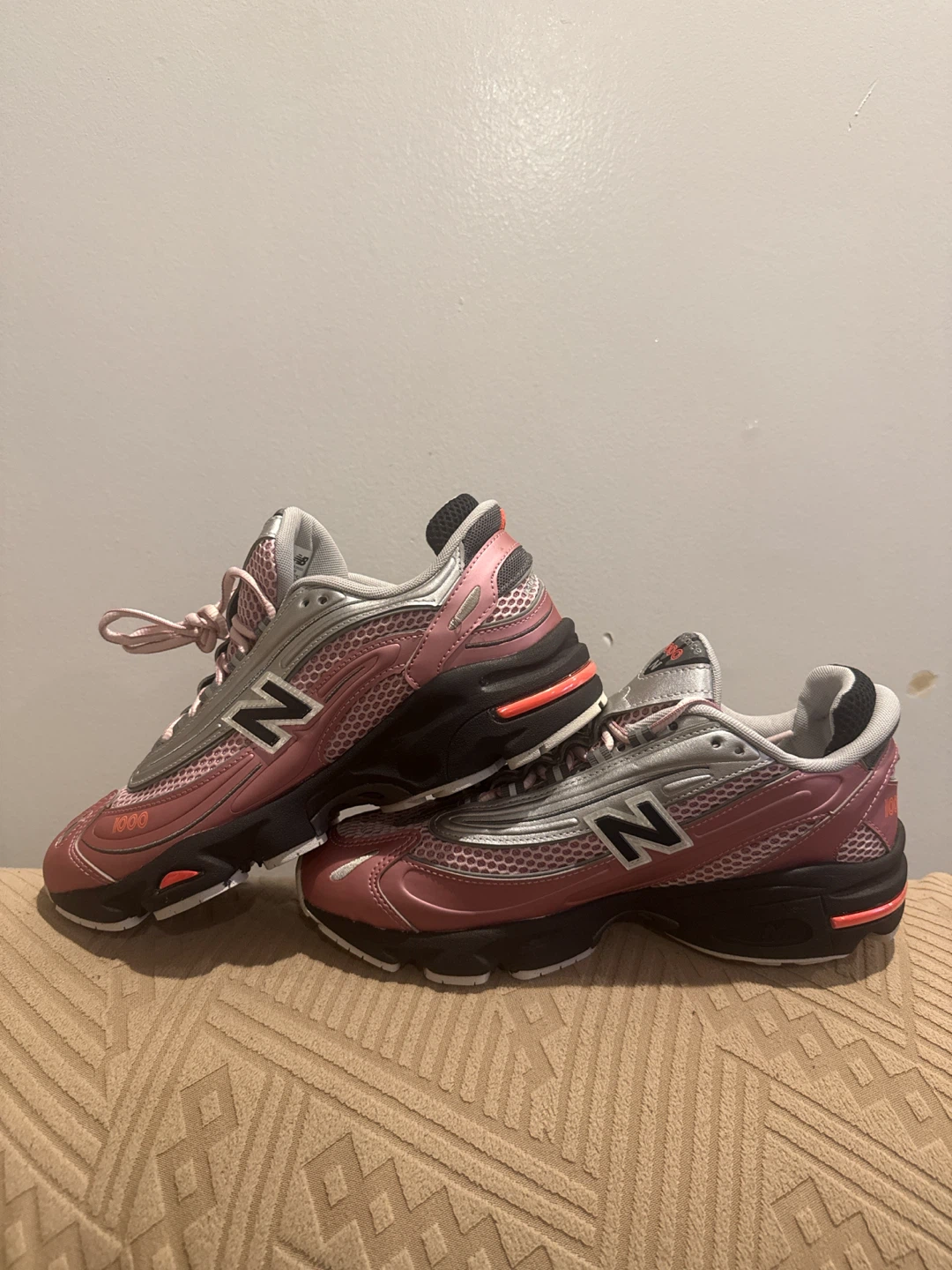 New Balance M1000U Pink Silver Women's Sneakers