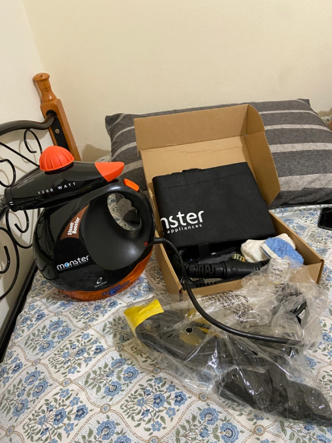 Monster Appliances 1200 Watt Steam Booster Cleaner - photo 5