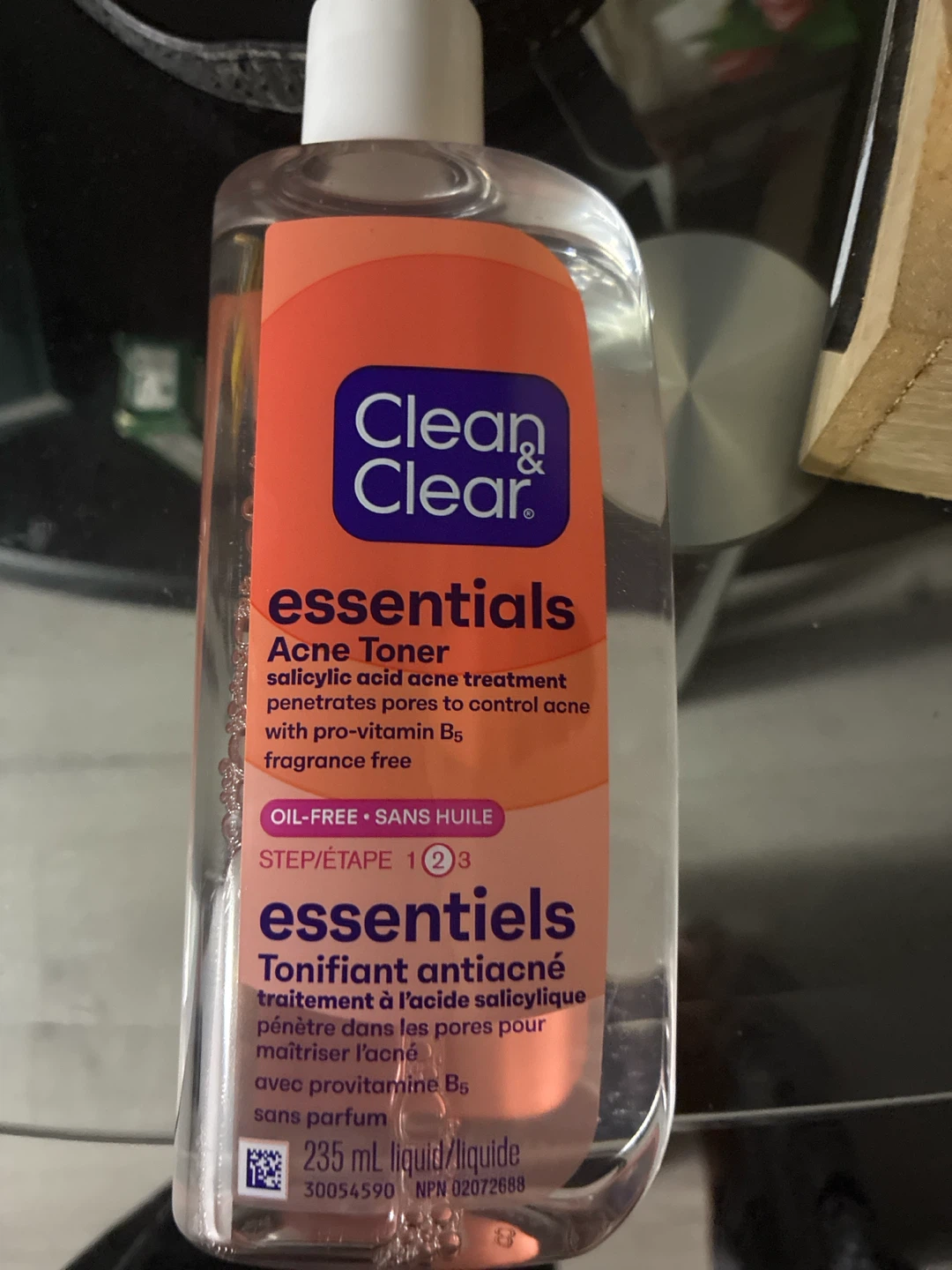 Clean & Clear Essentials Acne Toner 235 mL