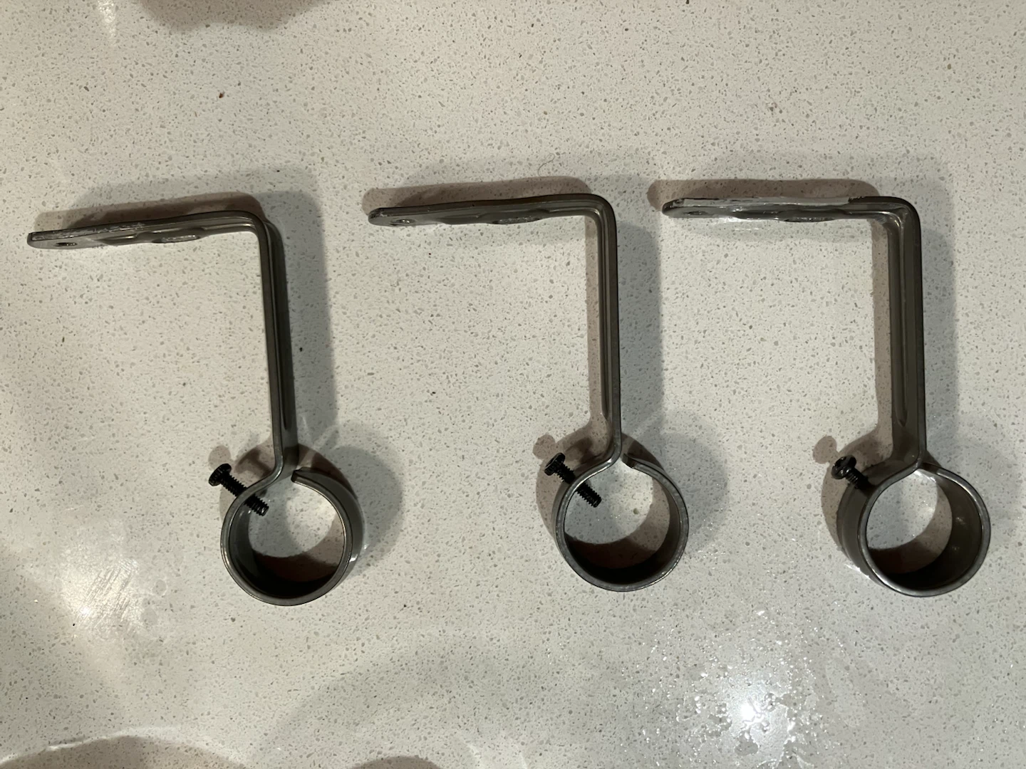 Grey metal curtain rod, extendable 4’ to 10’. - photo 3