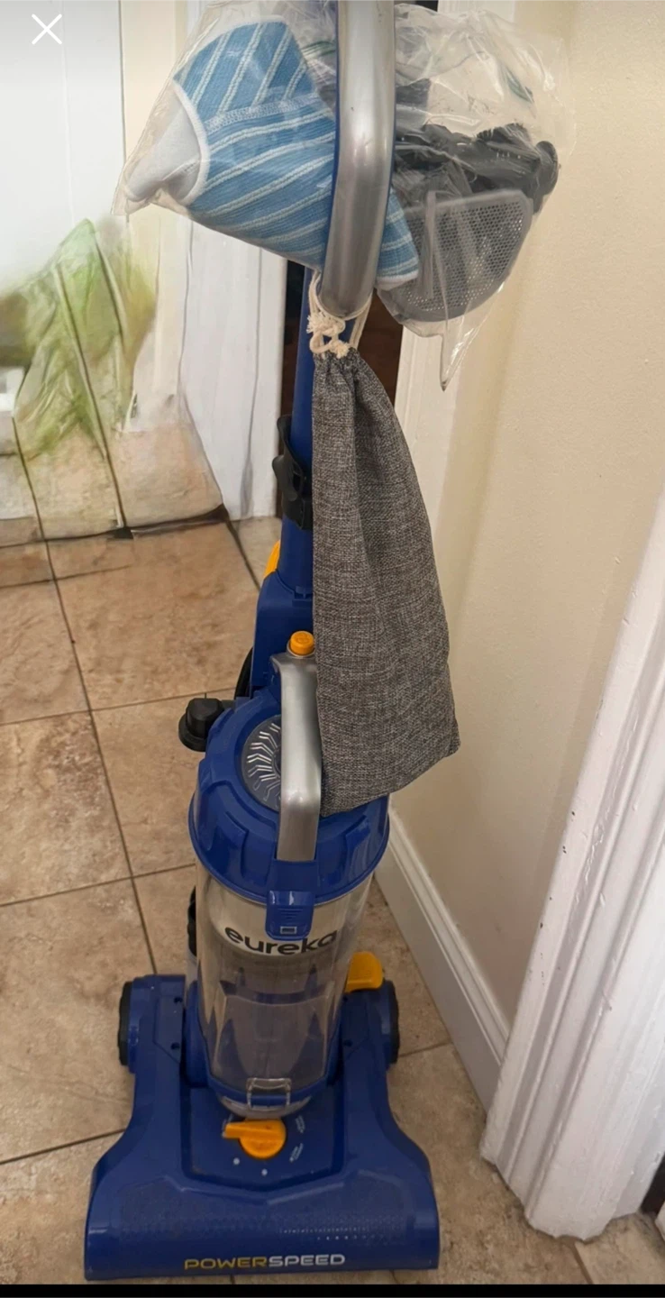 Eureka Powerspeed Upright Vacuum Cleaner