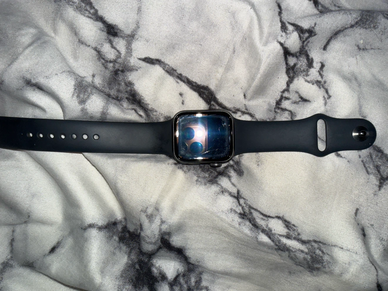 Apple Watch Series 5 - GPS