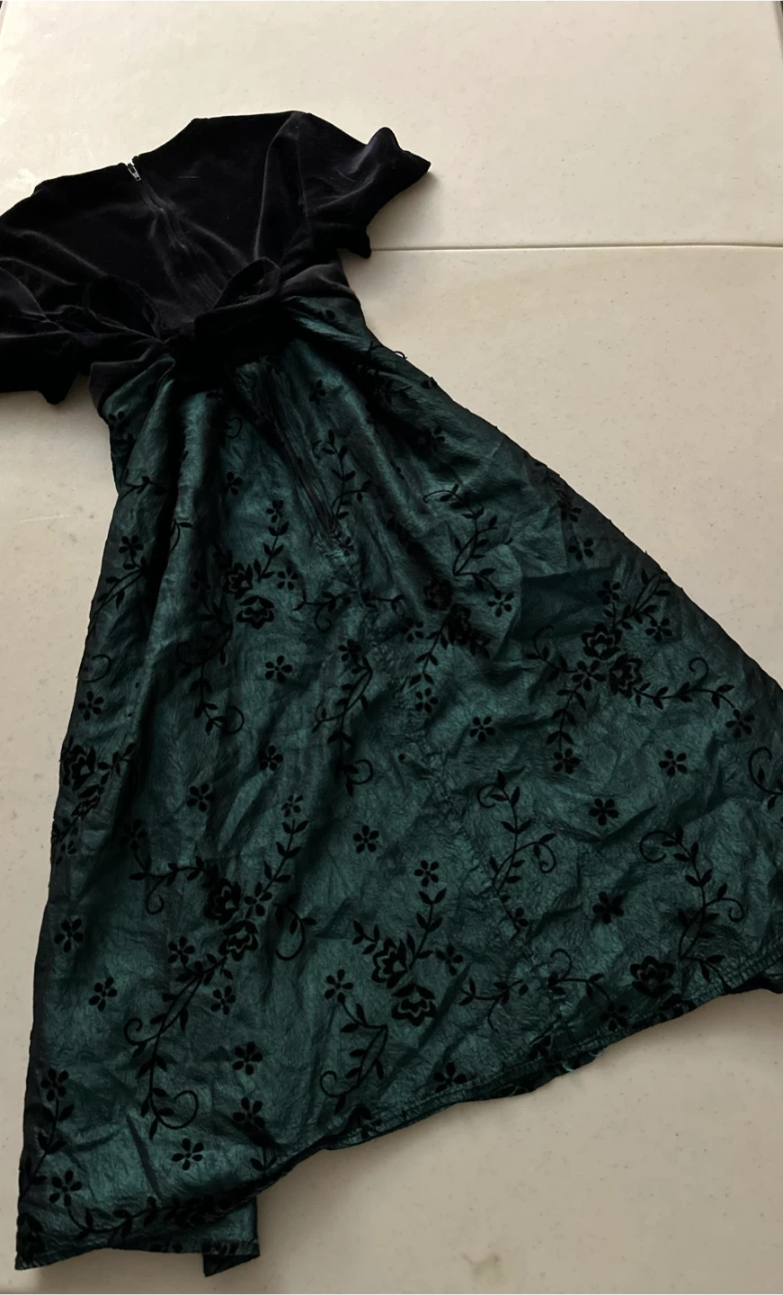 Black & Green Floral Print Dress Kids size 12 - photo 4