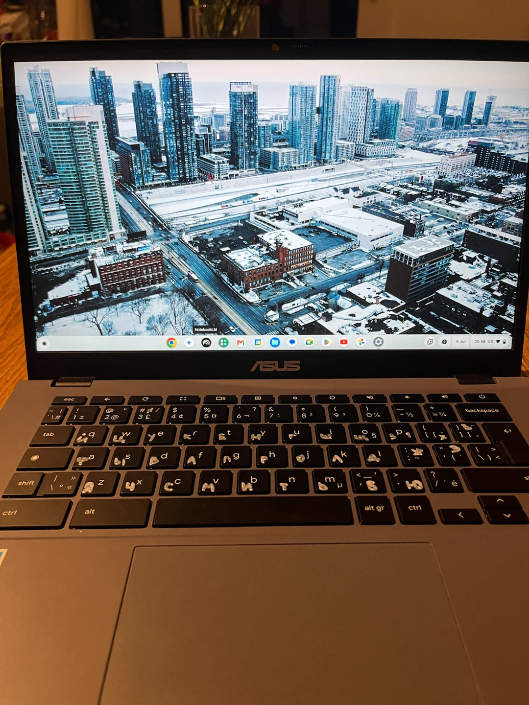 Asus chromebook plus