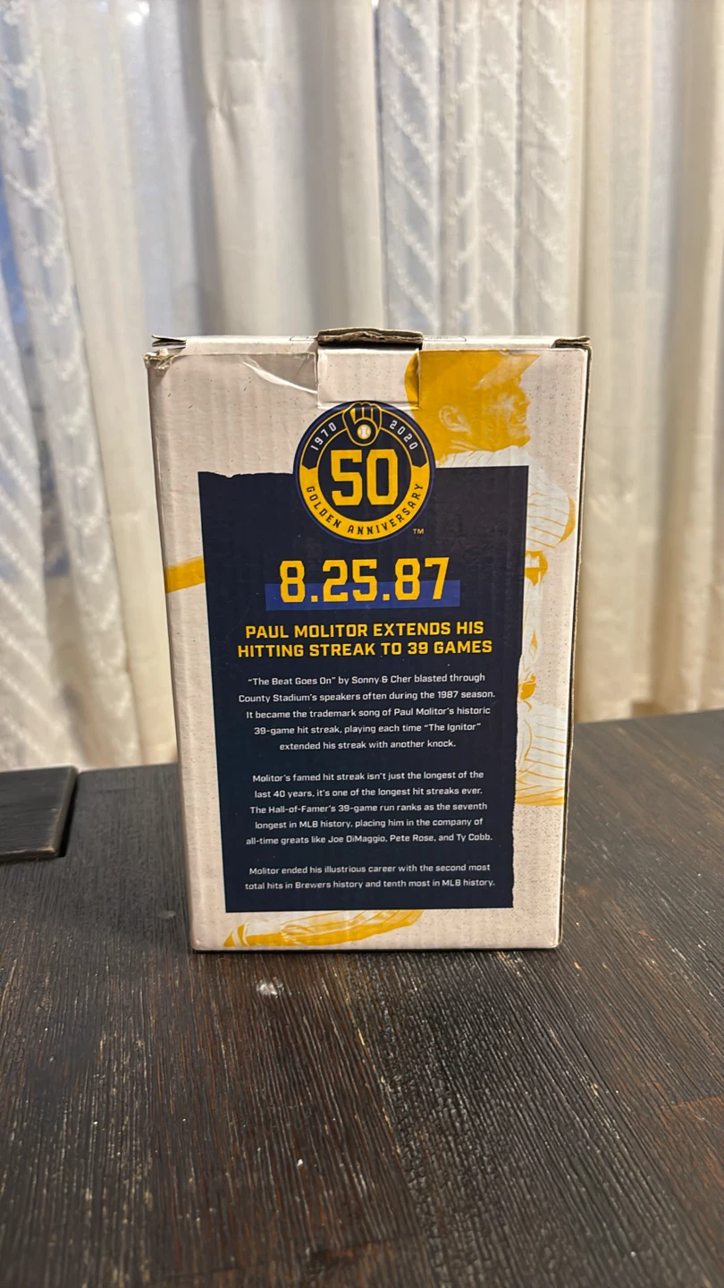 Milwaukee Brewers Paul Molitor 50th Anniversary Bobblehead - photo 4